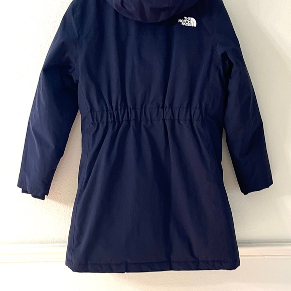The North Face Women's Dark Blue Hooded Ski Jacket - Picture 4 of 11